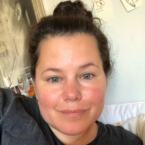 Meet your Posher, Tara - Picture 4 of 5